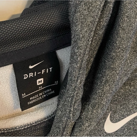 Nike Dri-Fit Pullover Hoodie - Picture 3 of 4